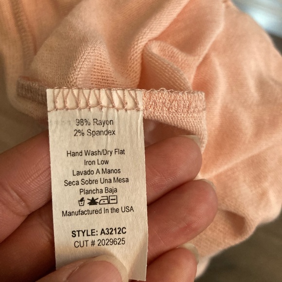 Chris & Carol Lightweight Pink Cardigan - Picture 5 of 5